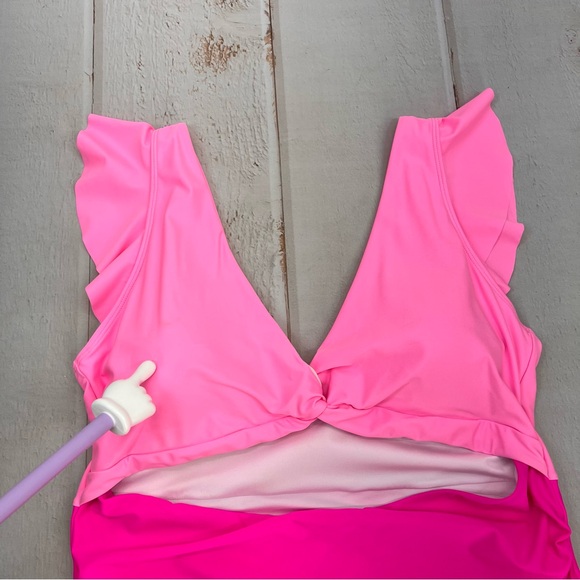 Women's Plus Size One Piece Swimsuits Tummy Control V Neck Cutout Bathing Suit - Picture 7 of 17